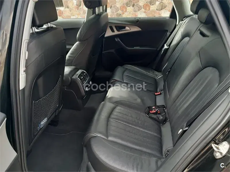 Usado Audi A6 190 CV (139 kW) 2018 Negro Familiar
