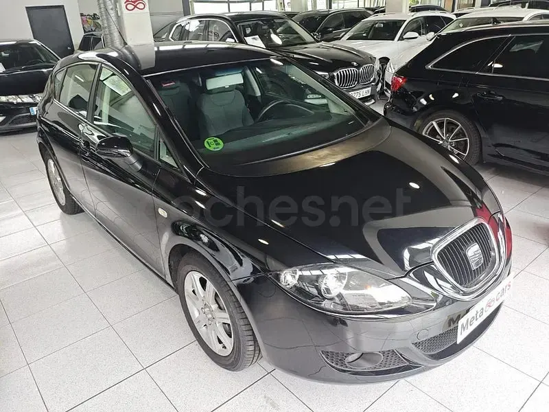 Usado Seat Leon Stylance 102 CV (75 kW) 2006 Negro Utilitario