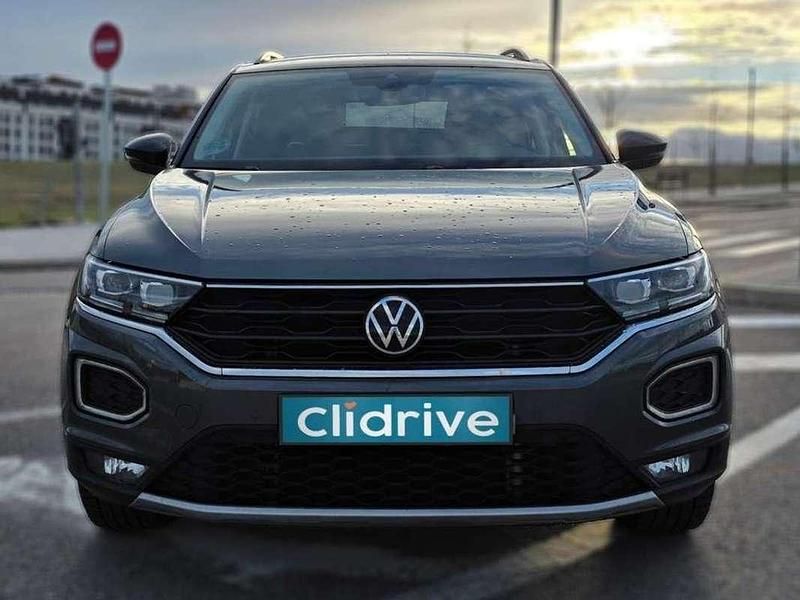 Usado VW T-Roc Advance 150 CV (110 kW) 2020 Gris SUV