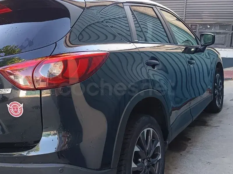 Usado Mazda CX-5 Edition 165 CV (121 kW) 2016 Negro SUV