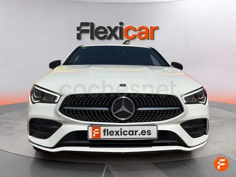Usado Mercedes CLA250e Shooting Brake 218 CV (160 kW) 2022 Blanco Familiar
