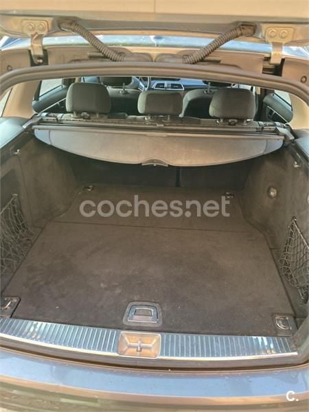 Gris / plata Usado 2012 Mercedes C200 Familiar | 7500 € (Super precio) - Imagen 1/4