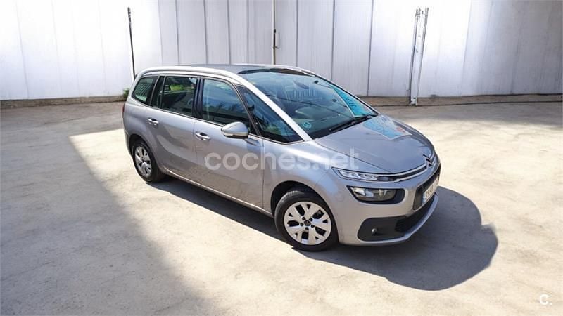 Usado Citroën C4 SpaceTourer Feel 130 CV (95 kW) 2020 Gris / plata Monovolumen