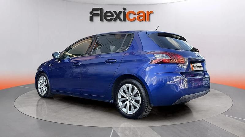 Usado Peugeot 308 Style 131 CV (96 kW) 2020 Azul Berlina
