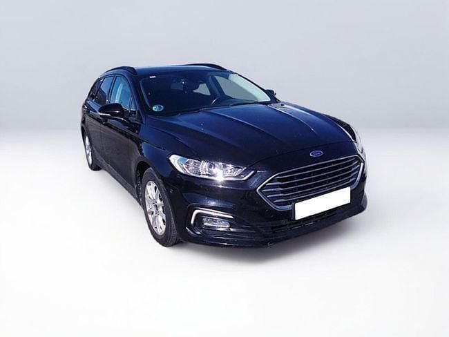 Usado Ford Mondeo Trend 188 CV (138 kW) 2020 Negro Familiar