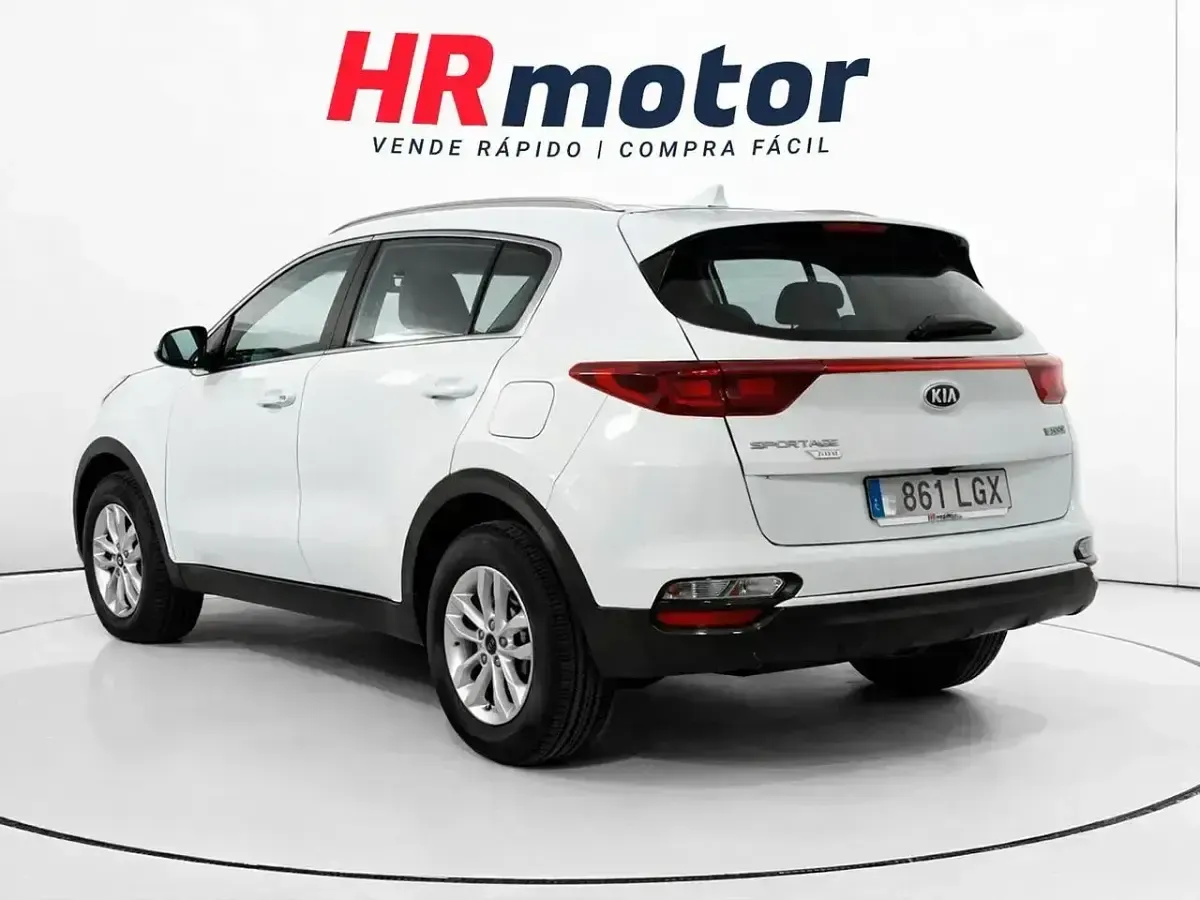 Usado Kia Sportage 115 CV (84 kW) 2020 Blanco SUV