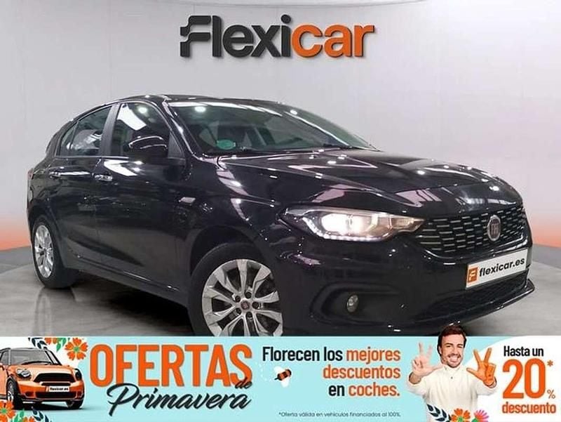 Usado Fiat Tipo Easy 95 CV (69 kW) 2017 Negro Berlina