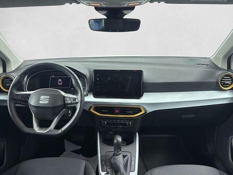 Usado Seat Arona Style 116 HP (85 kW) 2025 Branco SUV