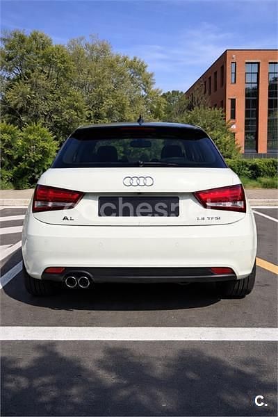 Usado Audi A1 Sportback Ambition 122 CV (89 kW) 2012 Blanco Utilitario
