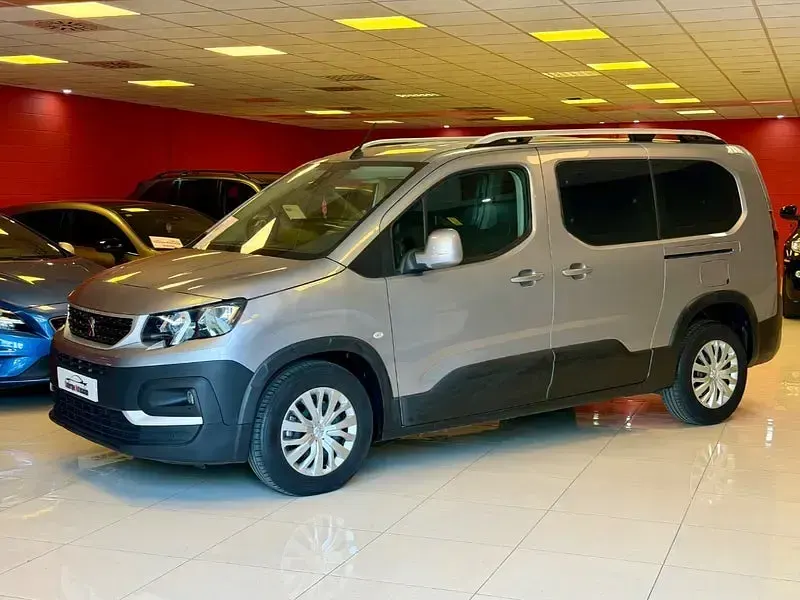 Usado Peugeot Rifter Allure 130 CV (95 kW) 2020 Azul Monovolumen