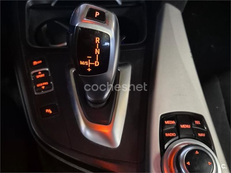 Negro Usado 2016 BMW 318 Familiar | 7300 € (Precio justo) - Imagen 1/4