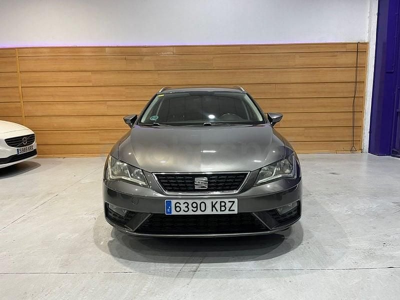 Käytetty Seat Leon 125 HP (91 kW) 2017 Harmaa Farmari