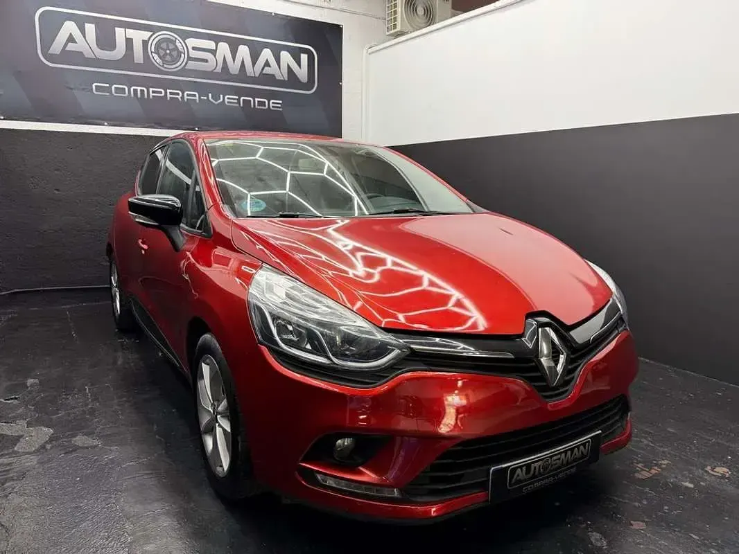 Usado Renault Clio LIMITED 90 CV (66 kW) 2018 Burdeos Utilitario