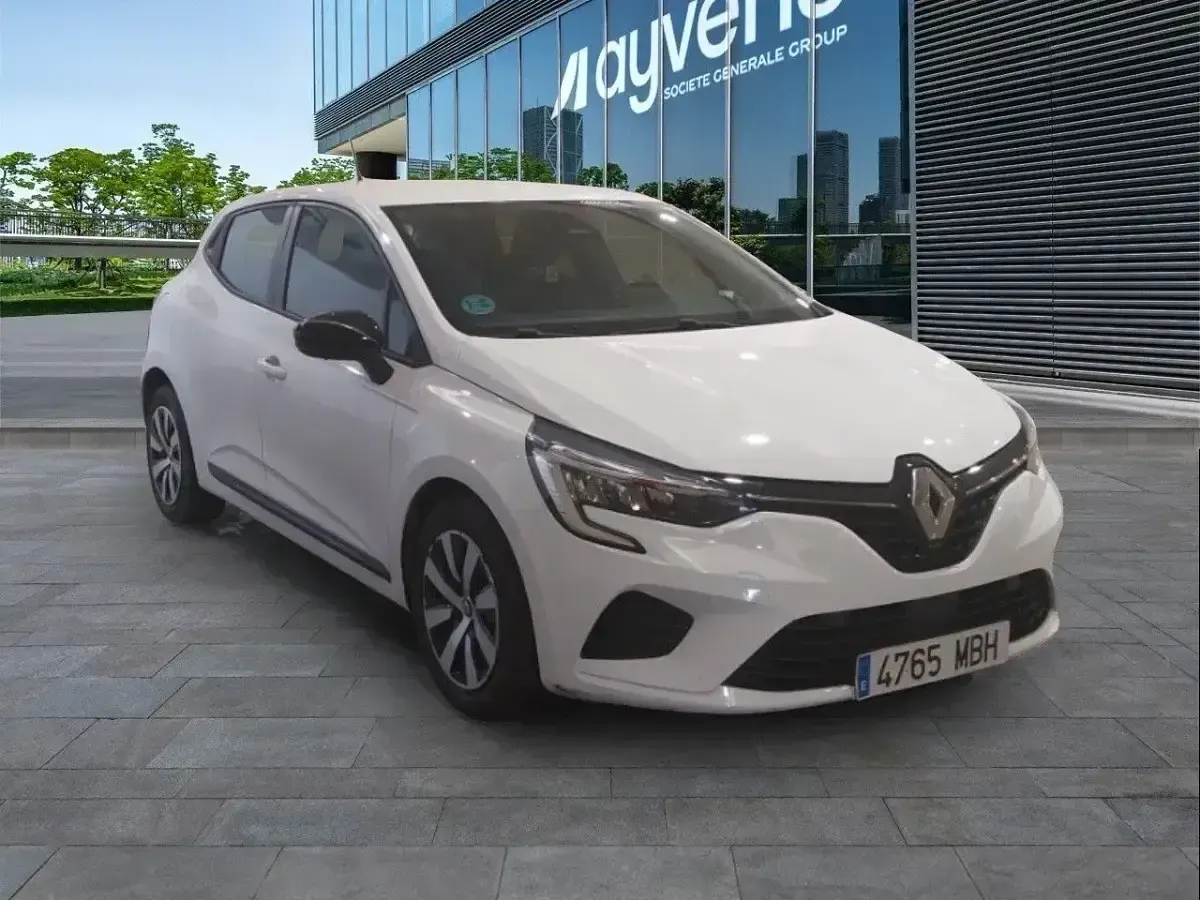 Usado Renault Clio Equilibre 100 CV (73 kW) 2022 Blanco Utilitario