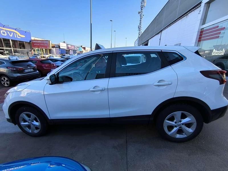Usado Nissan Qashqai Acenta 116 CV (85 kW) 2020 Blanco SUV