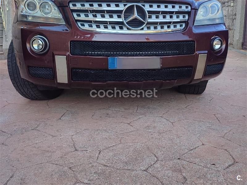 Usado Mercedes ML320 224 CV (164 kW) 2007 Granate SUV