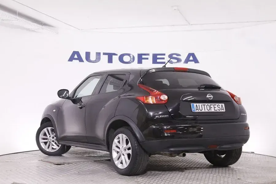 Usado Nissan Juke Tekna 117 CV (86 kW) 2012 Negra SUV
