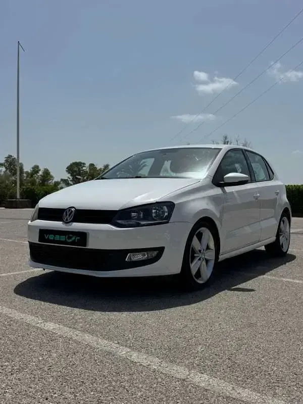 Usado VW Polo Sportline 90 CV (66 kW) 2010 Blanco Utilitario