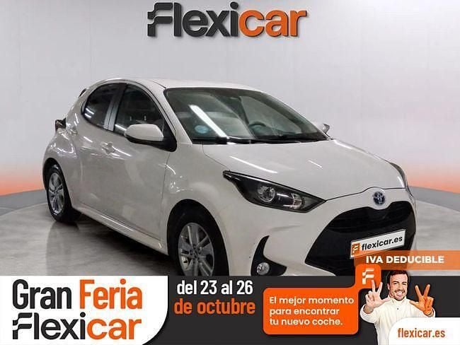 Blanco Usado 2022 Toyota Yaris Hybrid Business Edition Berlina | 17.390 € (Precio justo) - Imagen 1/4