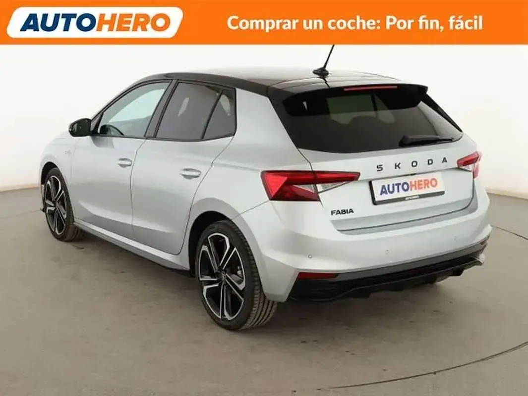 Usado Skoda Fabia Monte Carlo 150 CV (110 kW) 2025 Gris Utilitario