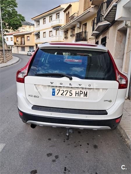 Usado Volvo XC60 Summum 163 CV (119 kW) 2013 Blanco SUV