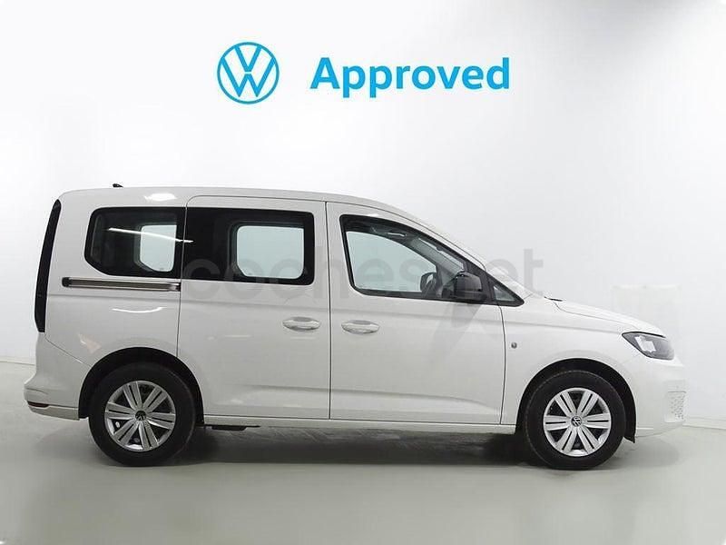 Usado VW Caddy 102 CV (75 kW) 2024 Blanco Monovolumen