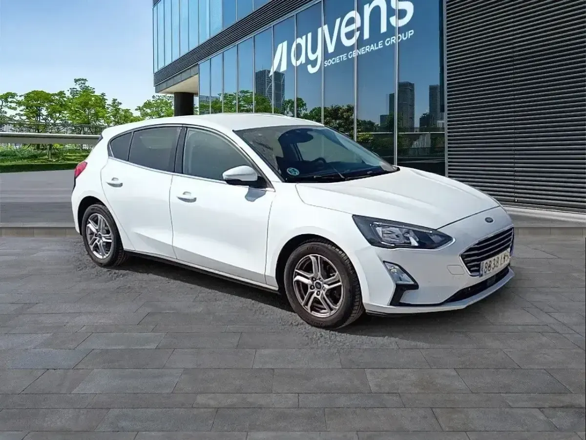 Usado Ford Focus Trend+ 120 CV (88 kW) 2022 Blanco Berlina