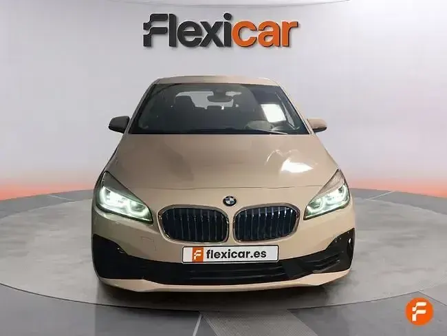 Usado BMW 225 iPerformance 136 CV (100 kW) 2019 Blanco