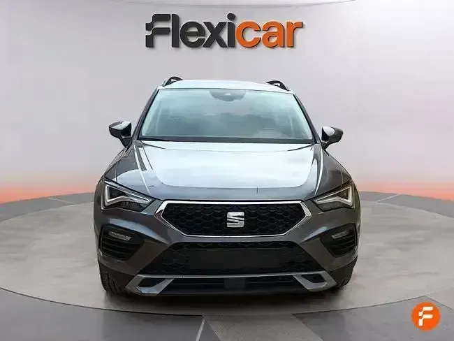 Usado Seat Ateca Style 150 CV (110 kW) 2023 Gris SUV