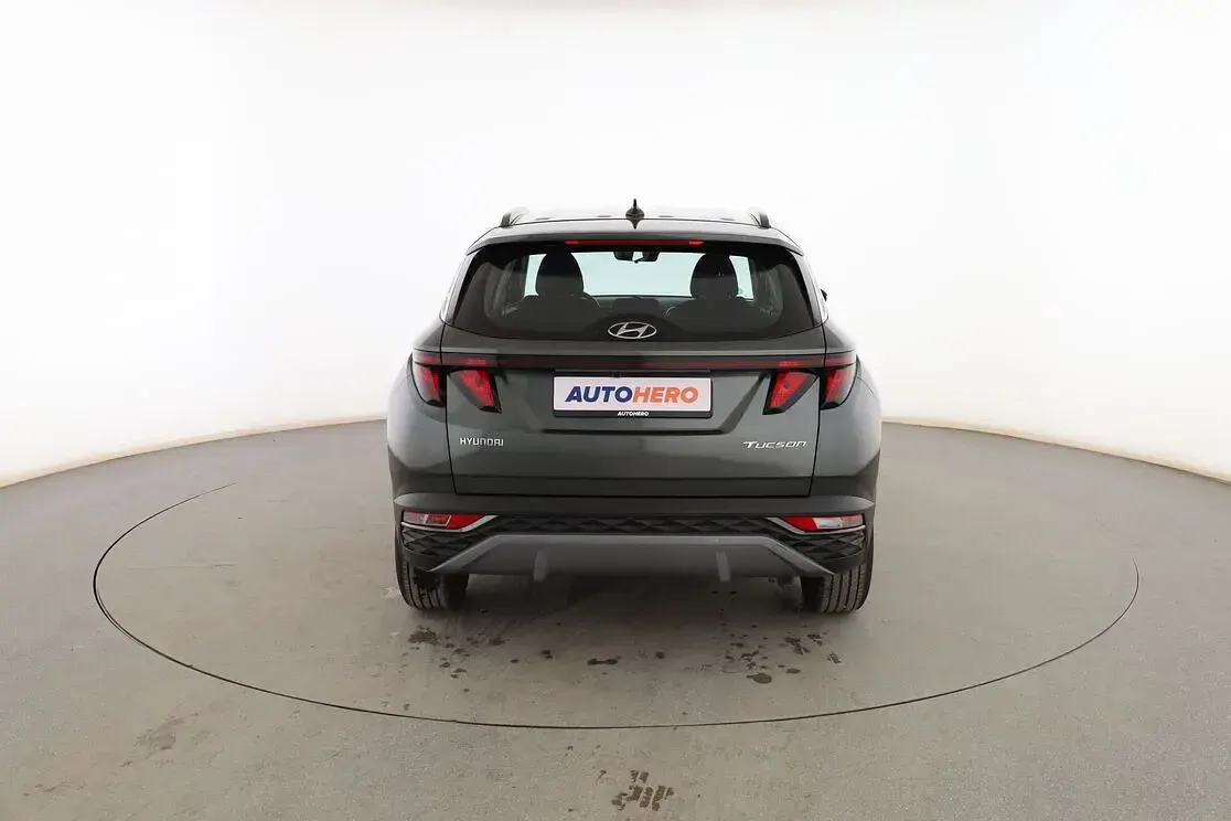Usado Hyundai Tucson 150 CV (110 kW) 2022 Gris SUV