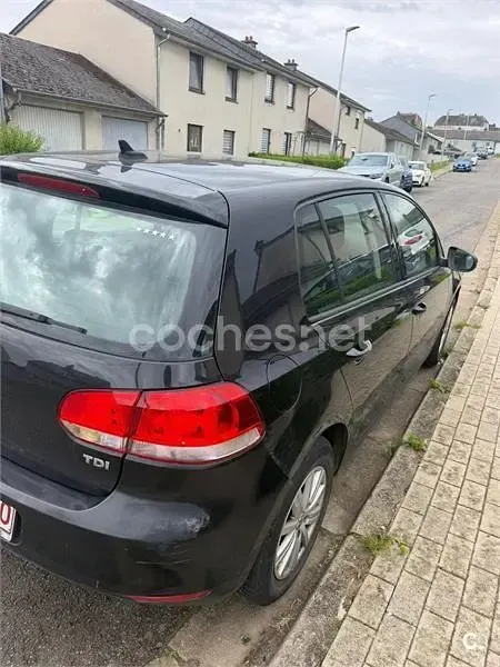 Usado VW Golf VII Advance 90 CV (66 kW) 2012 Negro Berlina