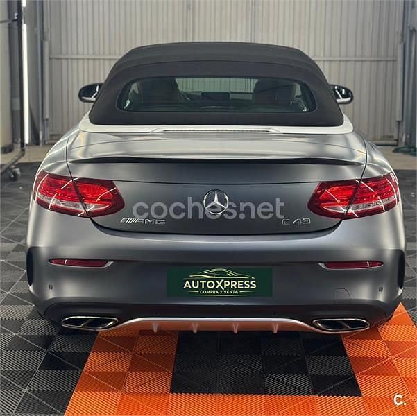 Usado Mercedes C43 AMG 390 CV (286 kW) 2017 Gris / plata Coupe