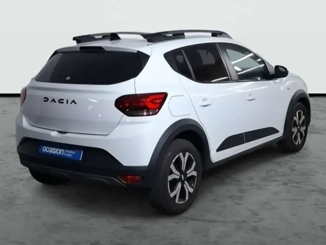 Usado Dacia Sandero 110 CV (80 kW) 2023 Blanco Berlina