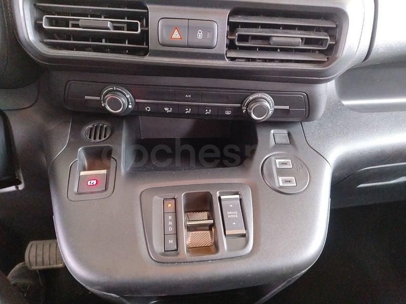 Usado Citroën Berlingo 130 CV (95 kW) 2025 Azul Monovolumen