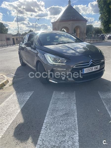 Usado Citroën DS5 Style 112 CV (82 kW) 2012 Gris / plata Utilitario