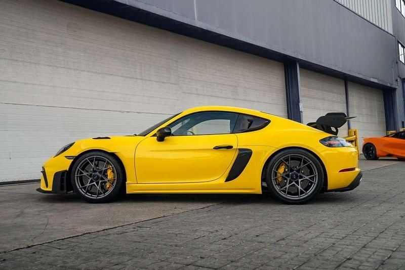 Amarillo Usado 2024 Porsche Cayman GT4 Coupe | 212.995 € (Precio justo) - Imagen 1/4