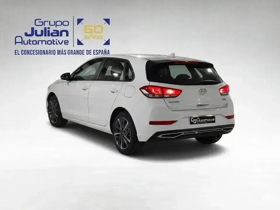 Nuevo Hyundai i30 100 CV (73 kW) 2026 Otro Familiar