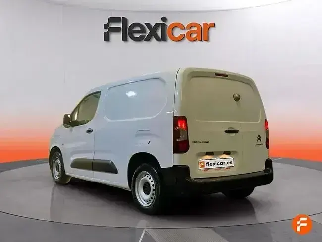 Usado Citroën Berlingo 76 CV (55 kW) 2019 Blanco Monovolumen