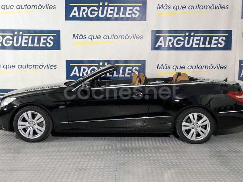 Usado Mercedes E350 Avantgarde 265 CV (194 kW) 2011 Negro Descapotable