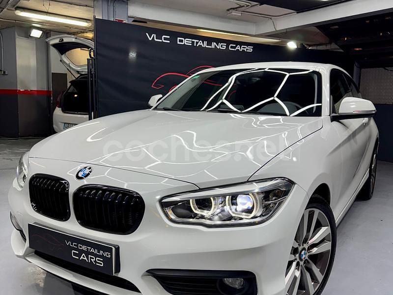 Blanco Usado 2015 BMW 118 Comfort Edition Utilitario | 12.500 € (Un poco caro) - Imagen 1/4