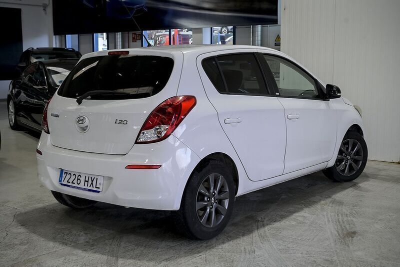 Usado Hyundai i20 GO! 86 CV (63 kW) 2014 Blanco Utilitario