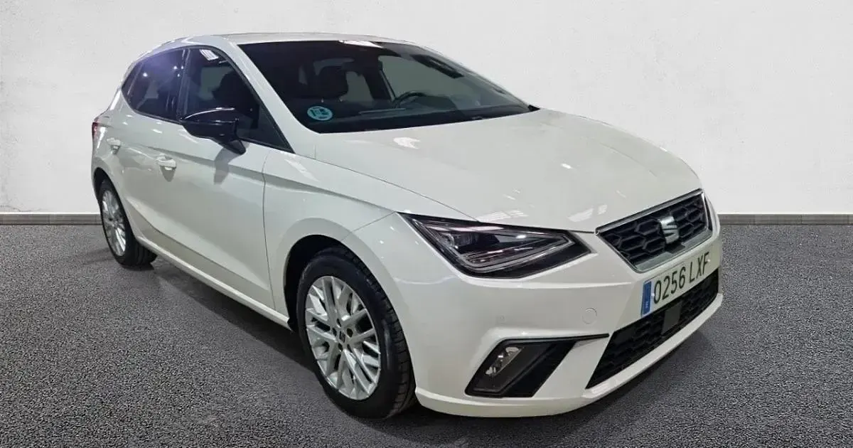 Usado Seat Ibiza FR 110 CV (80 kW) 2022 Utilitario
