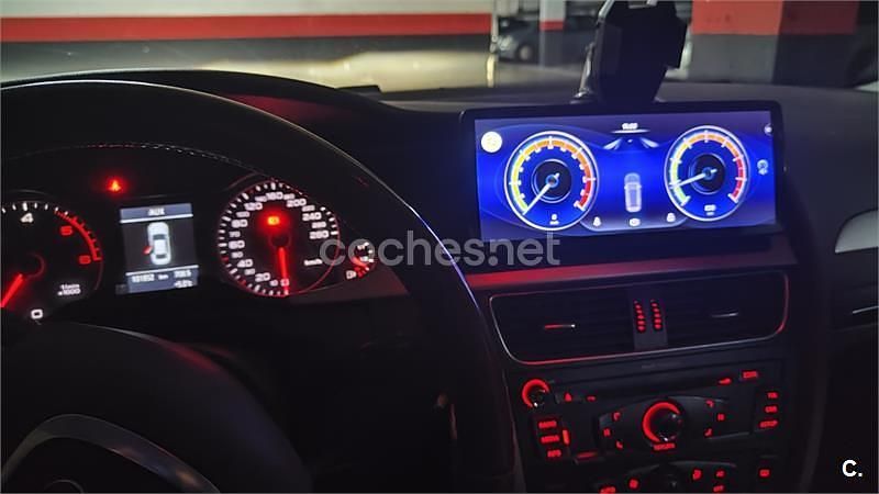 Usado Audi A4 136 CV (100 kW) 2011 Negro Berlina