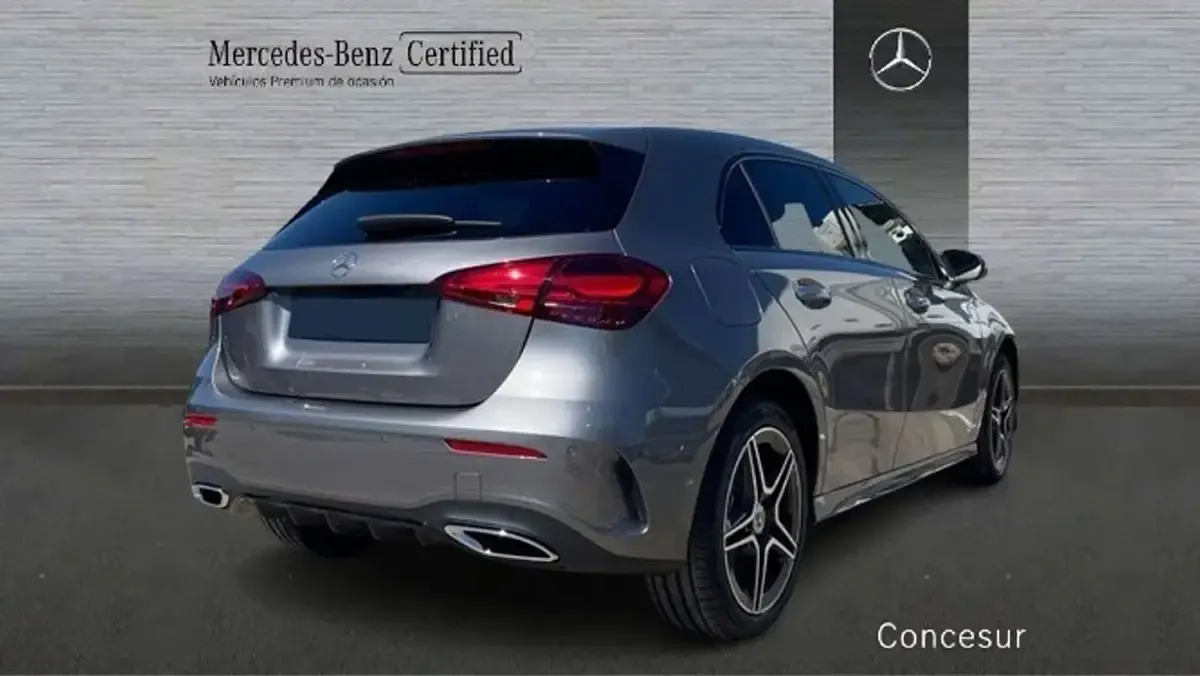 Usado Mercedes A200 150 CV (110 kW) 2025 Gris Berlina