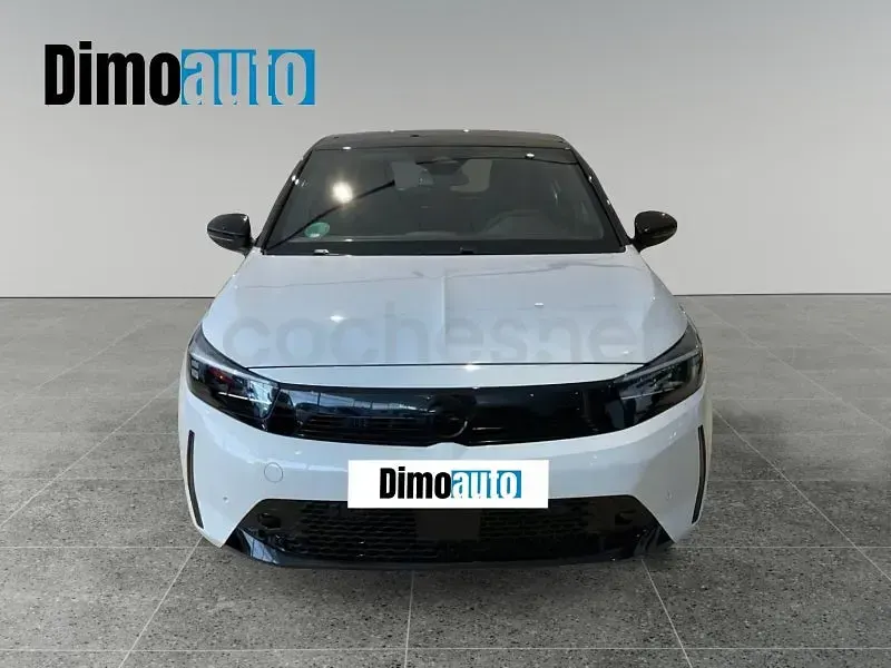 Usado Opel Corsa 100 CV (73 kW) 2025 Blanco Utilitario