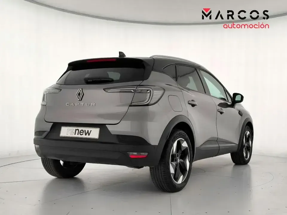 Usado Renault Captur Techno 100 CV (73 kW) 2025 SUV