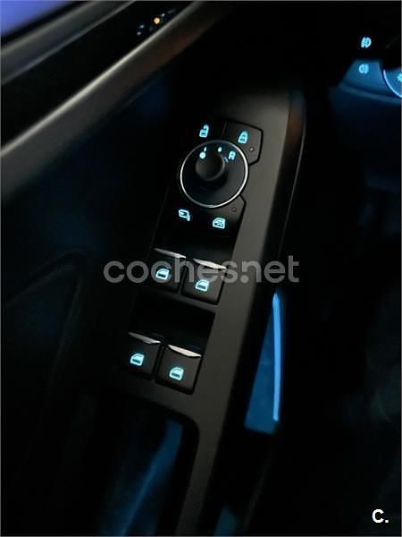 Usado Ford Focus ST-Line X 155 CV (114 kW) 2023 Azul Berlina