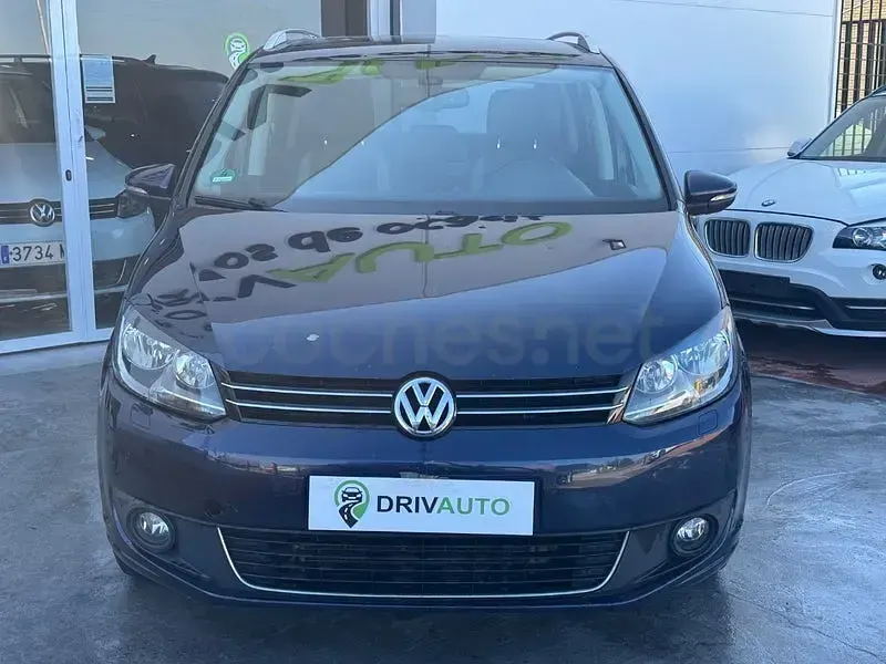 Usado VW Touran Advance 105 CV (77 kW) 2013 Azul Monovolumen