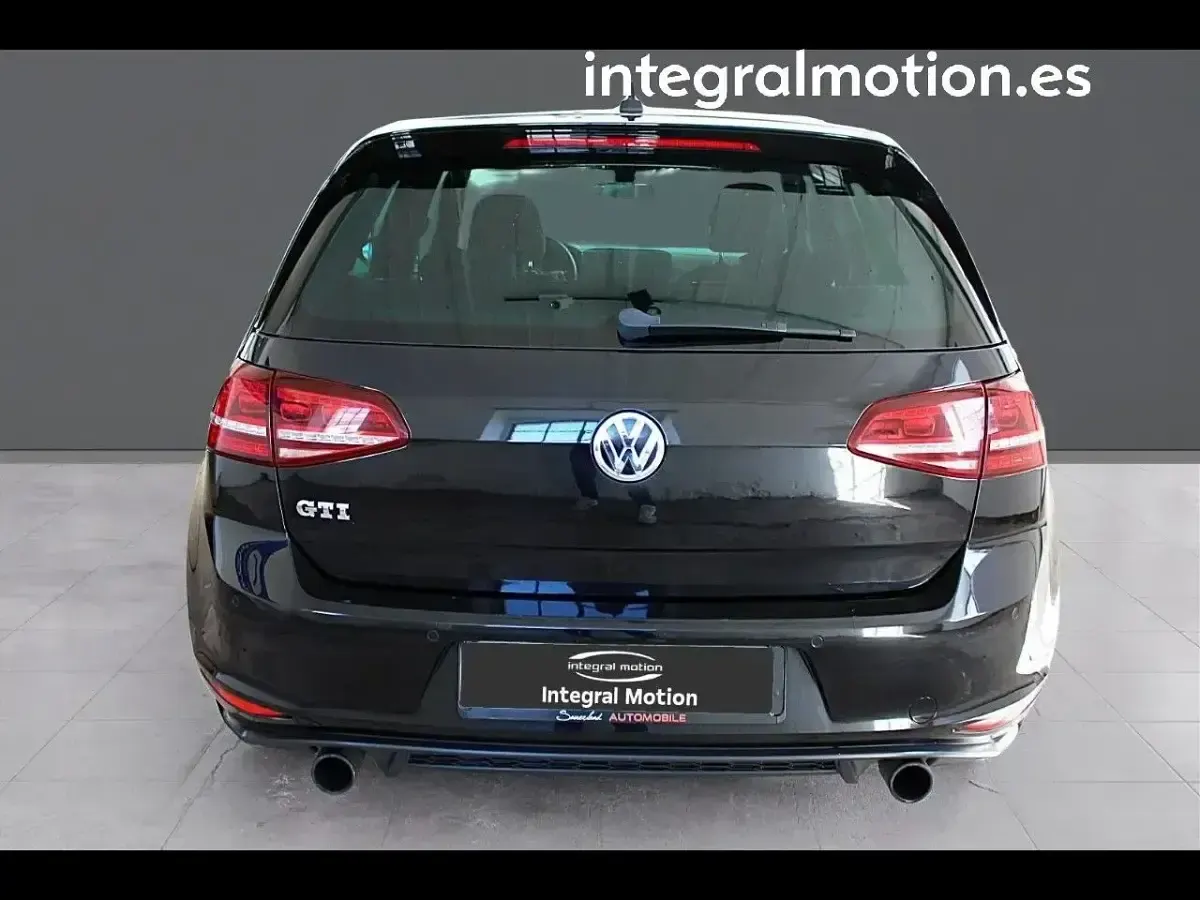 Usado VW Golf VII GTI 220 CV (161 kW) 2017 Negro