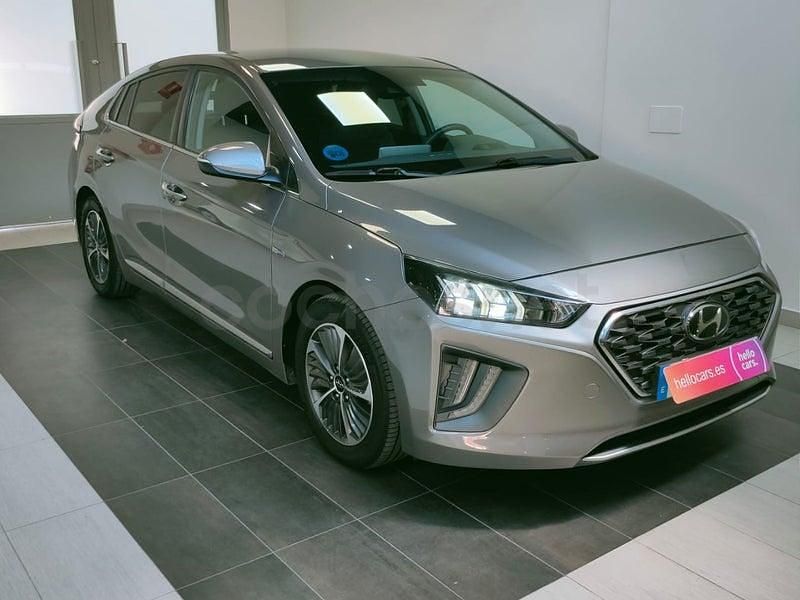 Usado Hyundai Ioniq 141 CV (103 kW) 2020 Gris / plata Utilitario